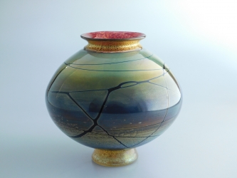 新倉　晴比古 氏（ガラス）作品